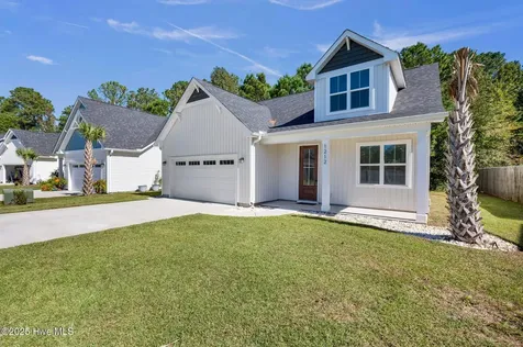 1212 Kerr Lake Drive Leland NC 28451
