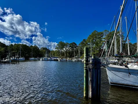 0 Harbour Way Oriental NC 28571