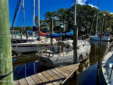 0 Harbour Way Oriental NC 28571