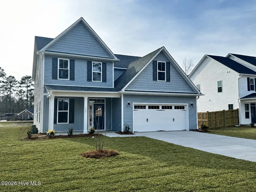1067 Lexington Avenue NE Leland NC 28451