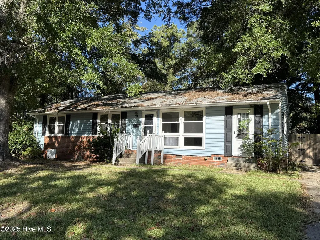 809 River Street Jacksonville NC 28540