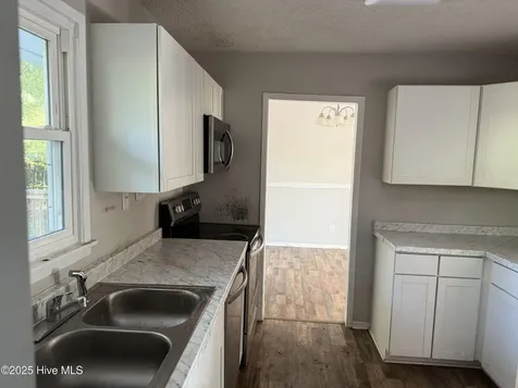 809 River Street Jacksonville NC 28540