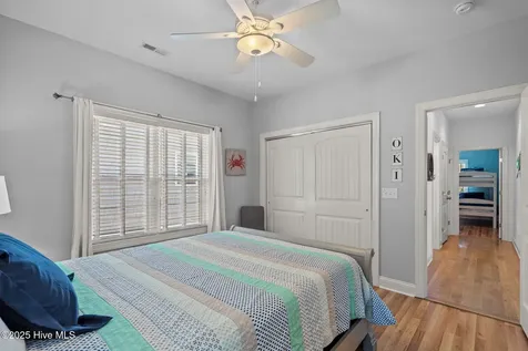 3208 E Pelican Drive Oak Island NC 28465