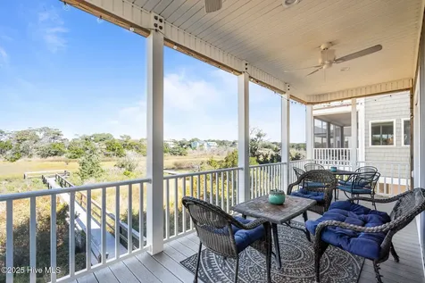 3208 E Pelican Drive Oak Island NC 28465