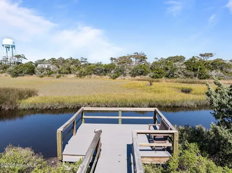 3208 E Pelican Drive Oak Island NC 28465