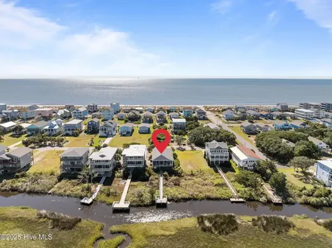 3208 E Pelican Drive Oak Island NC 28465