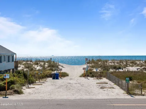 3208 E Pelican Drive Oak Island NC 28465