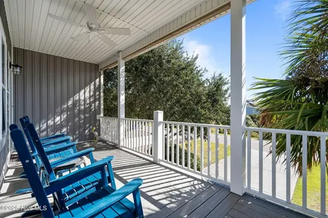 3208 E Pelican Drive Oak Island NC 28465