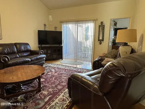 206 Hibiscus Way Wilmington NC 28412
