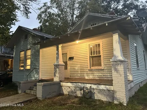 106 Paris Avenue Greenville NC 27834