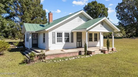 7477 N Nc 58 Castalia NC 27816