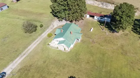 7477 N Nc 58 Castalia NC 27816