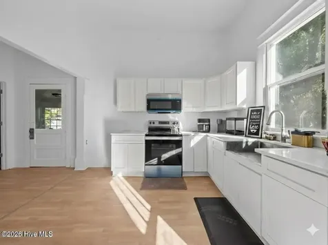 306 W 2nd Street Robersonville NC 27871