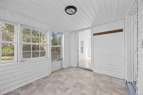 306 W 2nd Street Robersonville NC 27871