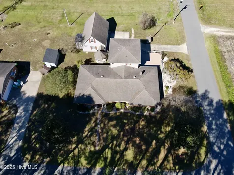 1020 Dixie Trail Williamston NC 27892