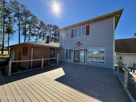 1020 Dixie Trail Williamston NC 27892