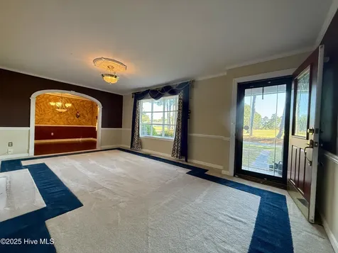 1020 Dixie Trail Williamston NC 27892