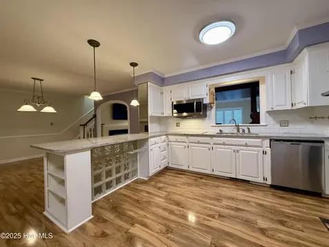 1020 Dixie Trail Williamston NC 27892