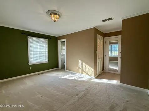 1020 Dixie Trail Williamston NC 27892