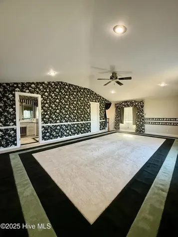 1020 Dixie Trail Williamston NC 27892
