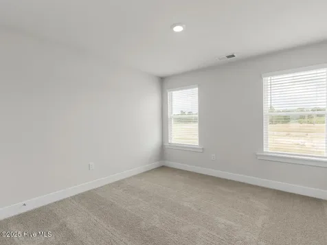 320 Hammock Bay Way Hubert NC 28539