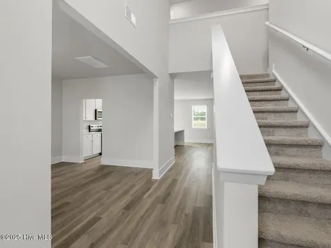 320 Hammock Bay Way Hubert NC 28539