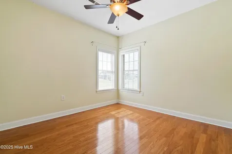 1234 Birkdale Drive Winnabow NC 28479