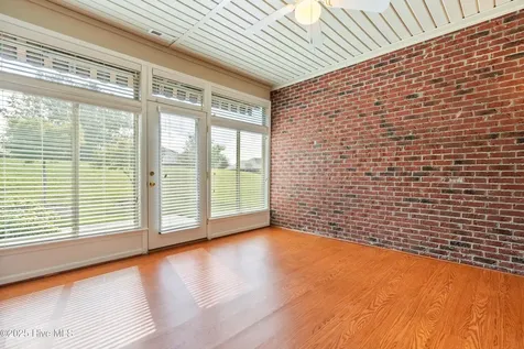 1234 Birkdale Drive Winnabow NC 28479
