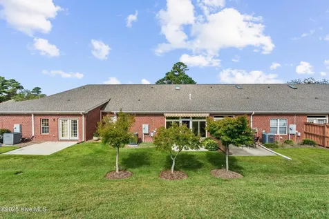 1234 Birkdale Drive Winnabow NC 28479