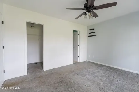 404 Silva Cove Richlands NC 28574