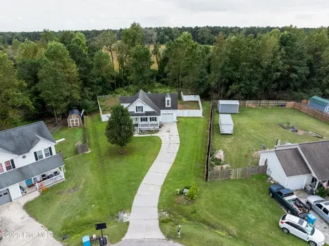 404 Silva Cove Richlands NC 28574