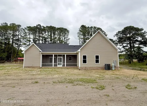 3128 Kelly Road Kinston NC 28504