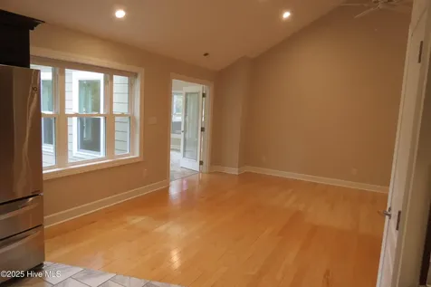 402 Whittaker Point Road Oriental NC 28571