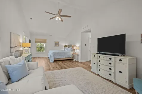 7122 Ocean Drive Emerald Isle NC 28594