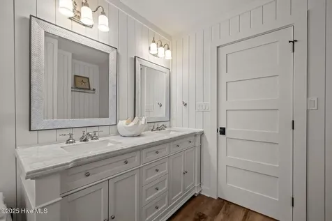 7122 Ocean Drive Emerald Isle NC 28594