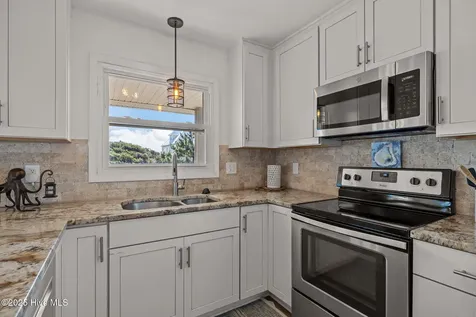 7122 Ocean Drive Emerald Isle NC 28594