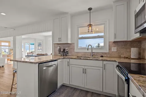 7122 Ocean Drive Emerald Isle NC 28594