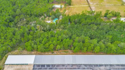 1705B Southport-supply Road SE Bolivia NC 28422