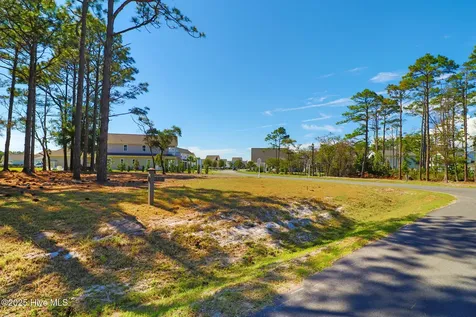 402 Summer Duck Drive Beaufort NC 28516