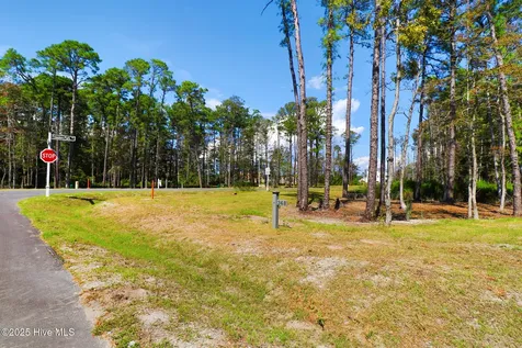 502 Freedom Park Road Beaufort NC 28516