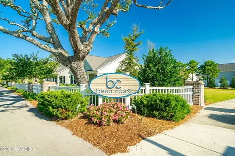 514 Freedom Park Road Beaufort NC 28516