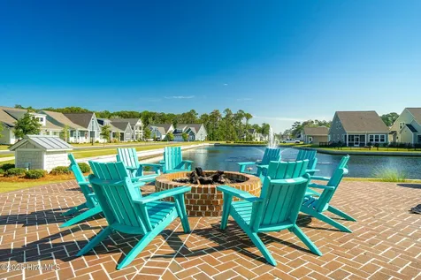 504 Swan Court Beaufort NC 28516