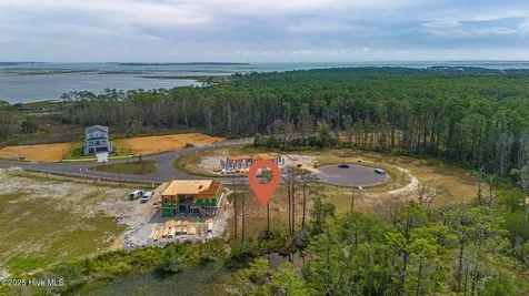 504 Swan Court Beaufort NC 28516