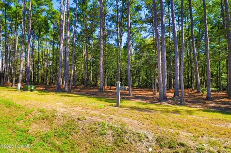 508 Freedom Park Road Beaufort NC 28516