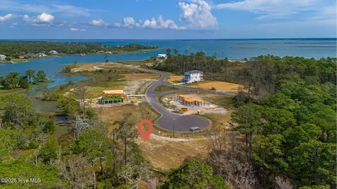 508 Swan Court Beaufort NC 28516