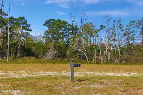 508 Swan Court Beaufort NC 28516