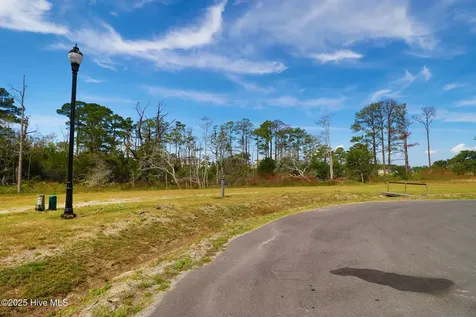 508 Swan Court Beaufort NC 28516