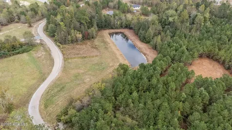 150 Hickory Pointer Way Cameron NC 28326
