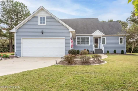 121 Little Circle Hertford NC 27944