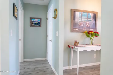 121 Little Circle Hertford NC 27944